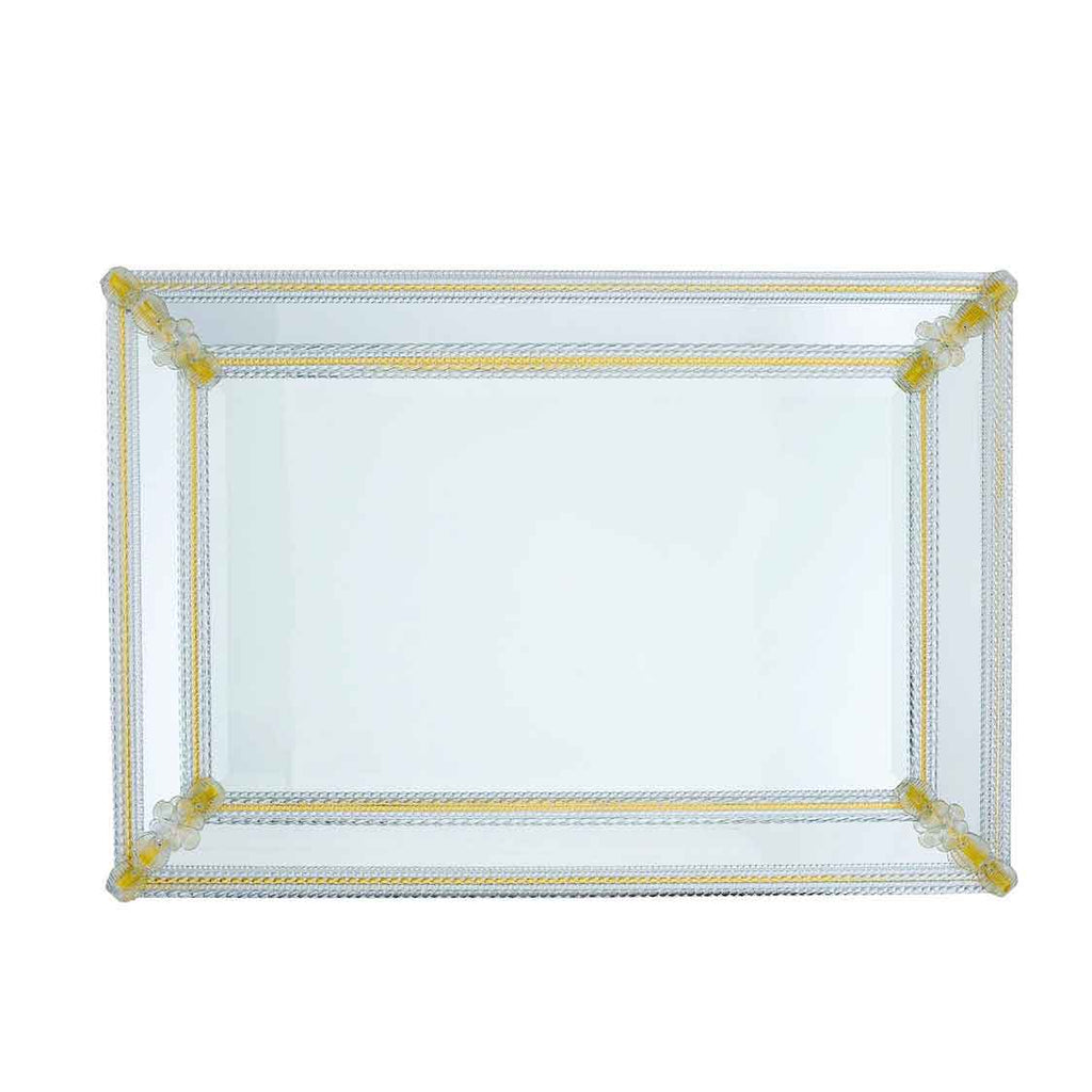 specchio veneziano con fasce laterali specchiate dalle linee essenziali, canne, fiori e foglie di vetro in vetro di murano di colore cristallo/oro su fondo argento