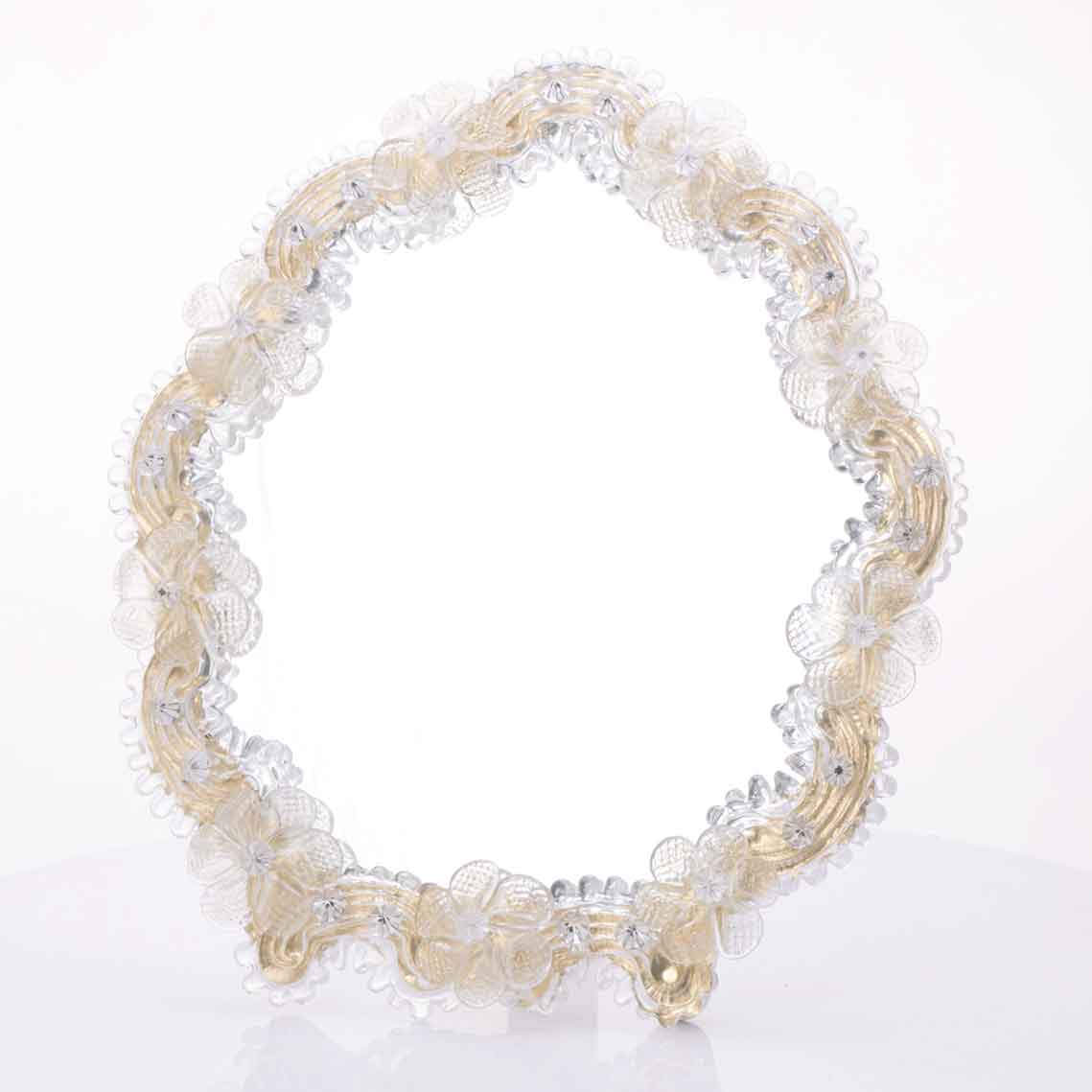 Elegante specchio artigianale da tavolo "Narciso" con riflessi Oro e dettagli floreali in Cristallo