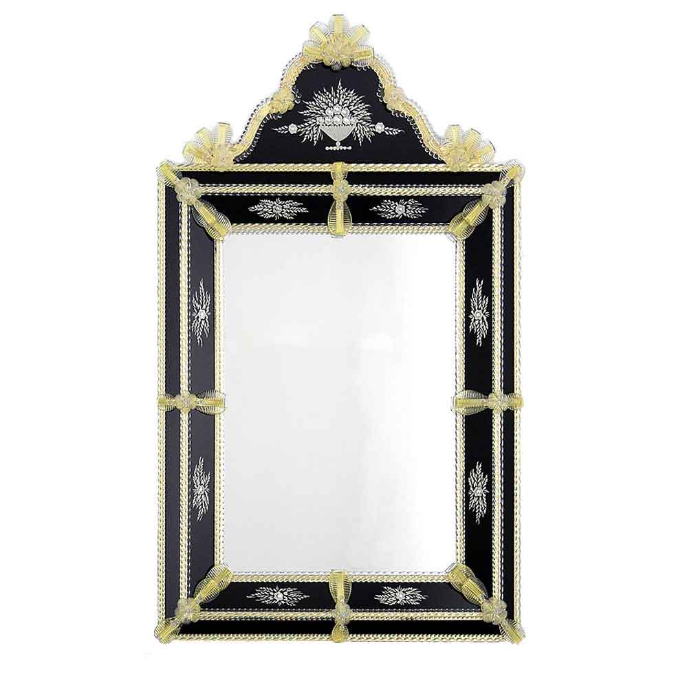 specchio classico veneziano con fasce di vetro nero specchiato incise a mano e canne, foglie, fiori e fiori doppi in vetro di murano di colore cristallo-oro su fondo oro