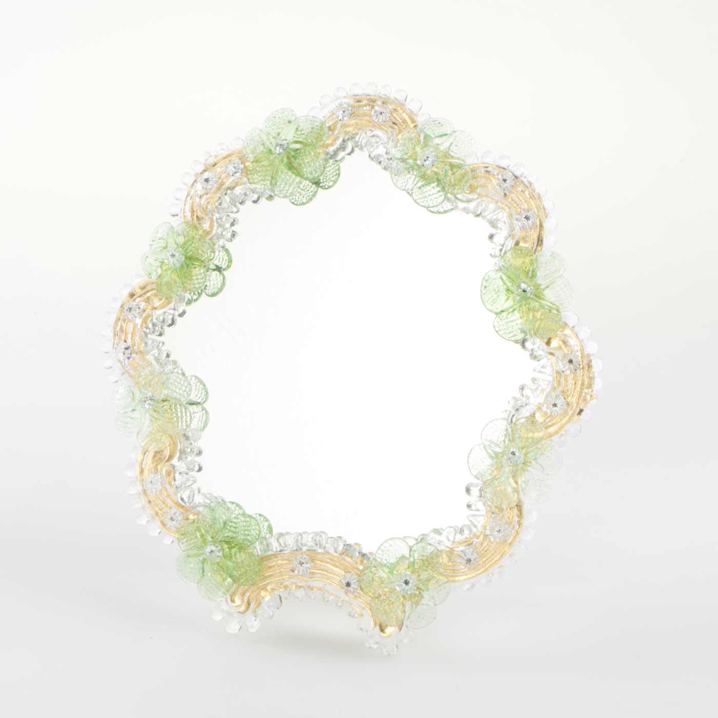 Elegante specchio artigianale da tavolo "Gardenia" con riflessi Oro e dettagli floreali di colore verde