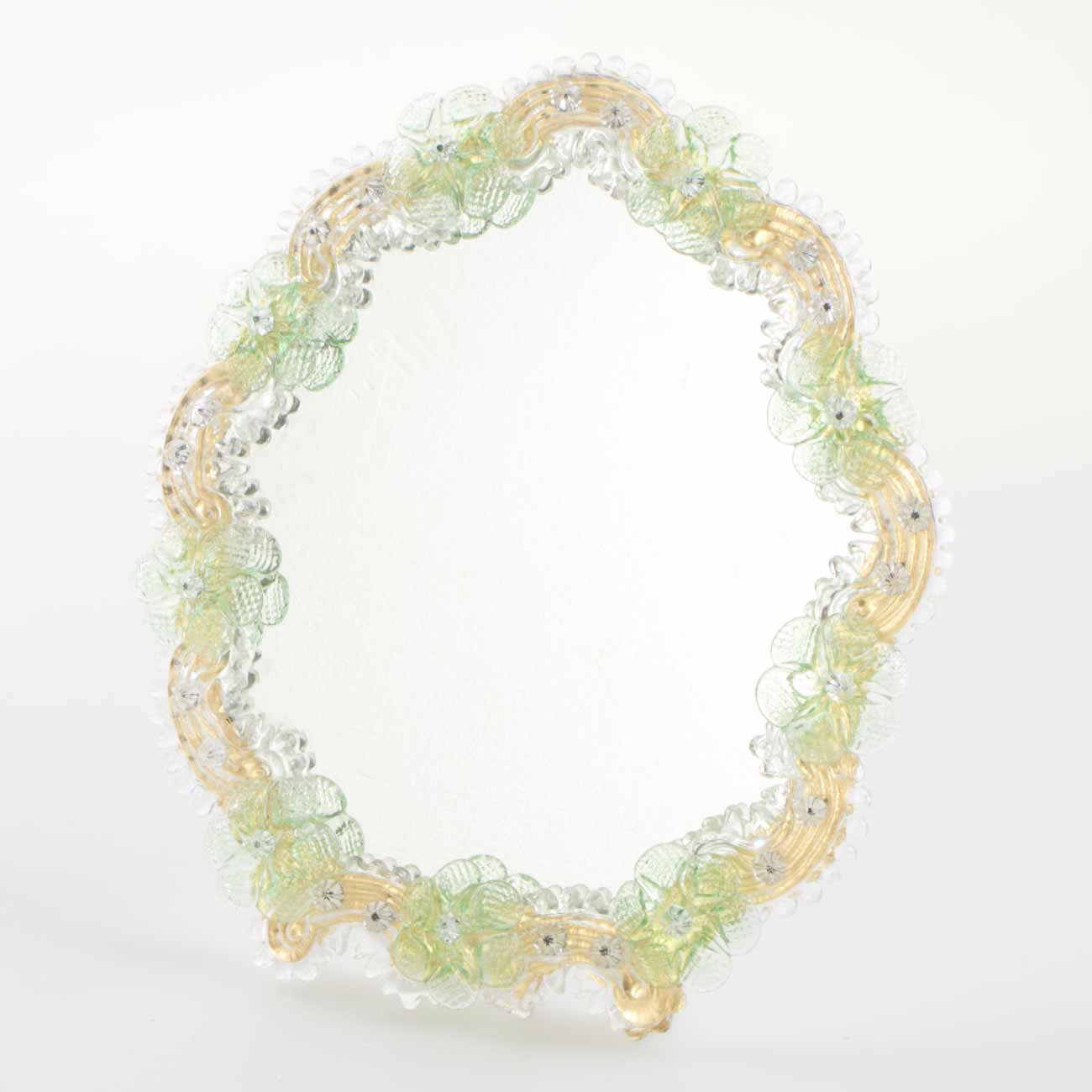 Elegante specchio artigianale da tavolo "Narciso" con riflessi Oro e dettagli floreali di colore verde