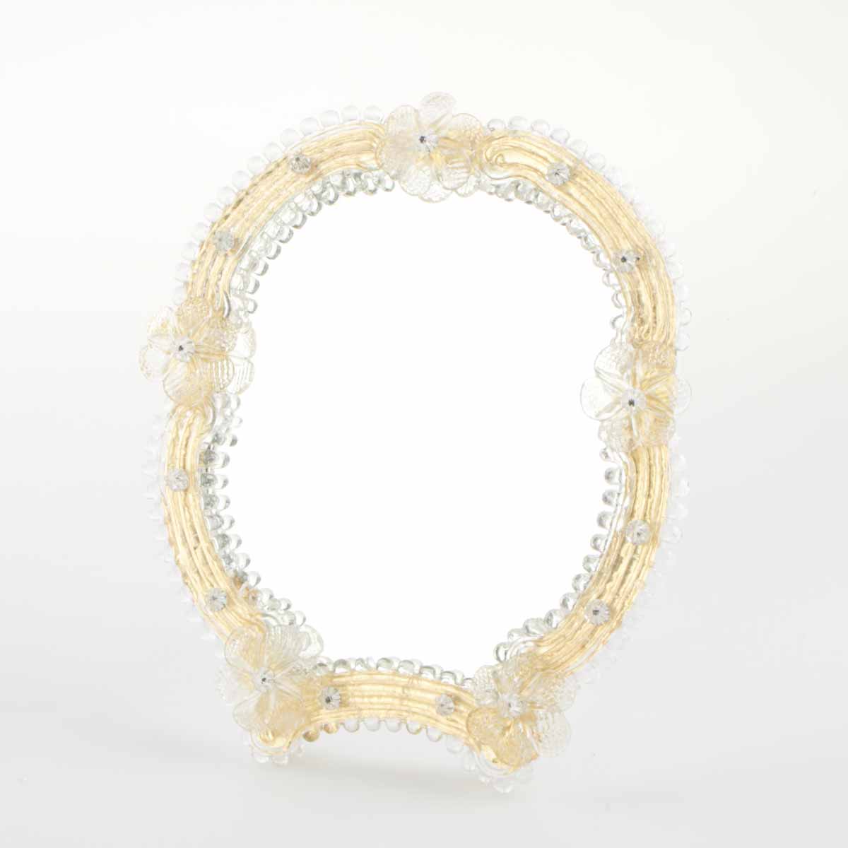 Elegante specchio artigianale da tavolo "Ortensia" con riflessi Oro e dettagli floreali in Cristallo