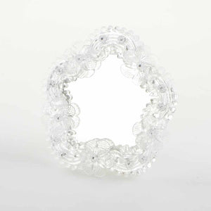 Piccolo specchio artigianale da tavolo "Peonia" con riflessi Argento e dettagli floreali in Cristallo