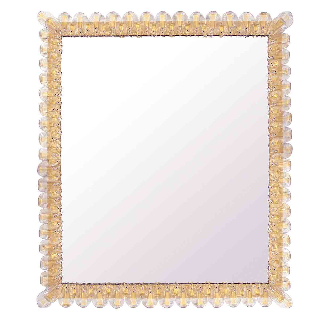 specchio veneziano rettangolare con cornice decorata a mano in vetro di murano di colore cristallo-oro su fondo oro 